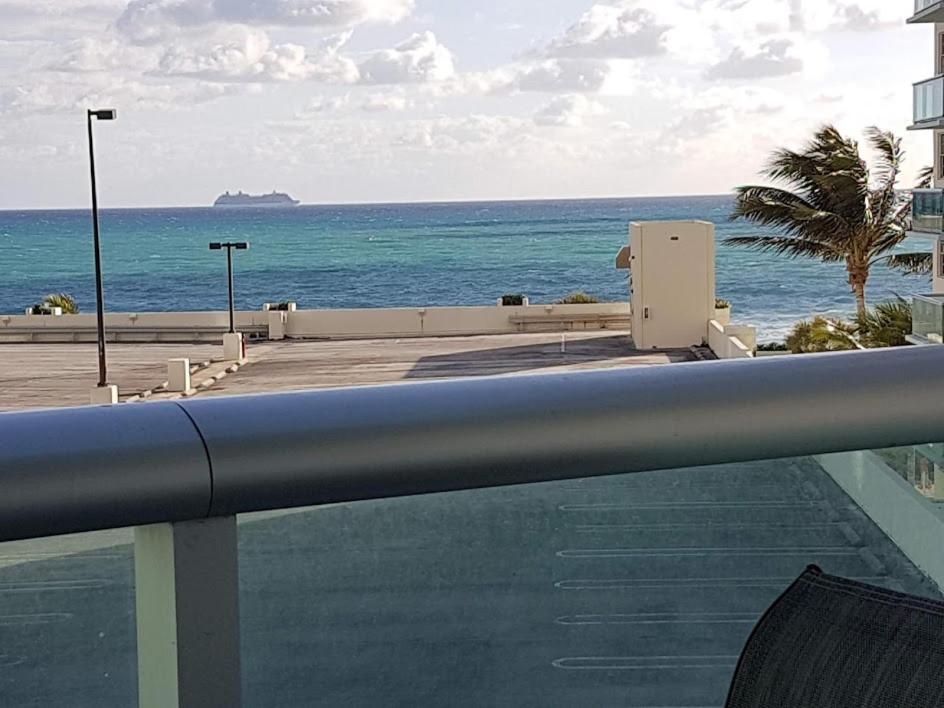 Tides Apt On Hollywood Beach Екстер'єр фото